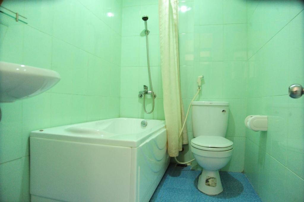 Hong Thang Hotel Hué Chambre photo